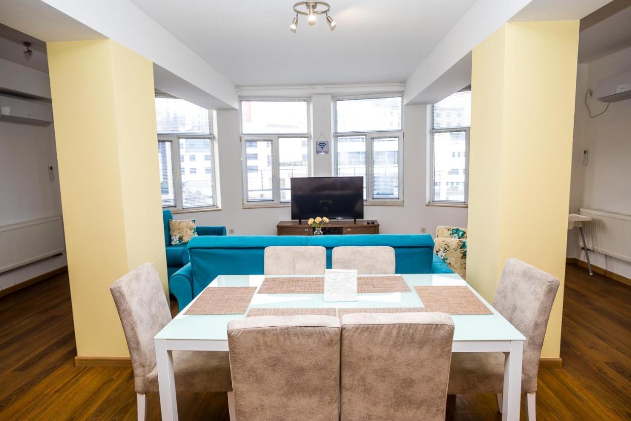 Old City Square Apartment Lovecs Kültér fotó