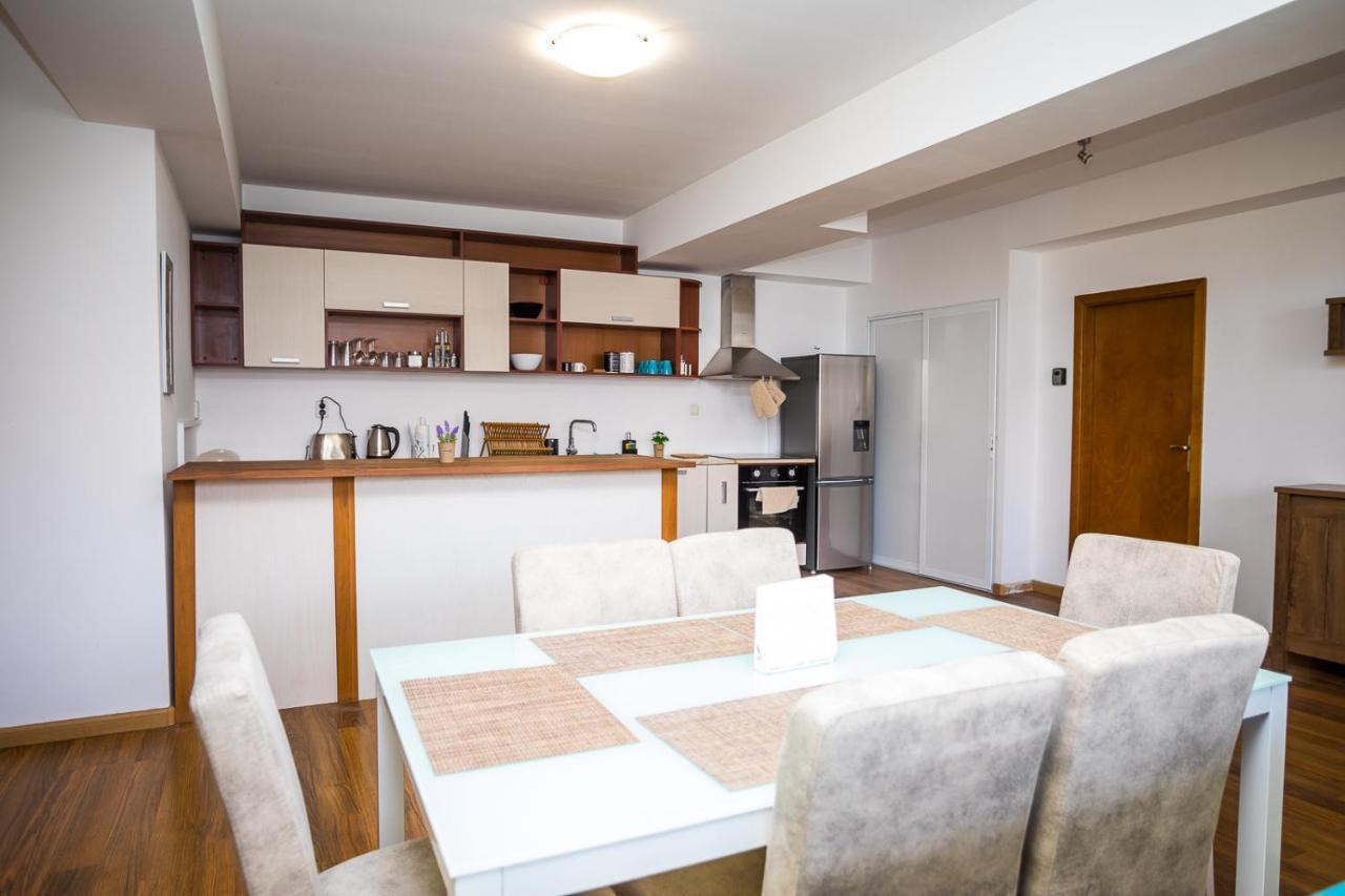 Old City Square Apartment Lovecs Kültér fotó